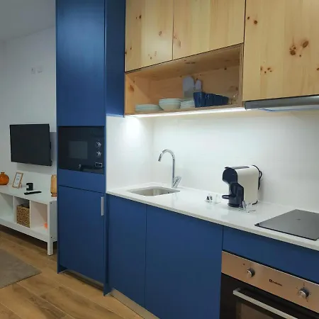 Blue Essence - Coimbra