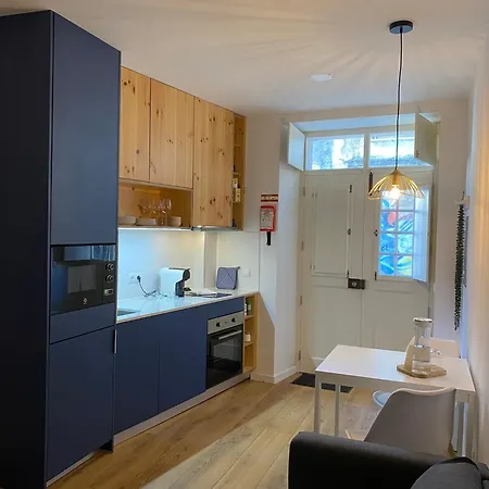 Apartman Blue Essence - *