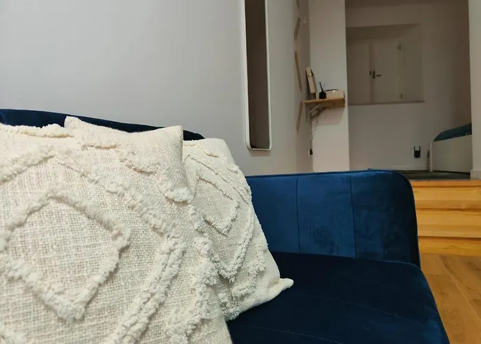 Apartment Blue Essence - *